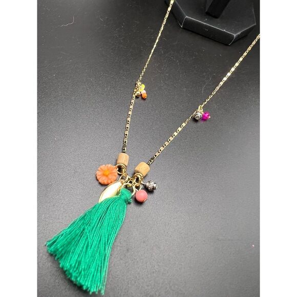 Plunder Beachy Tassel Necklace - Picture 4 of 5